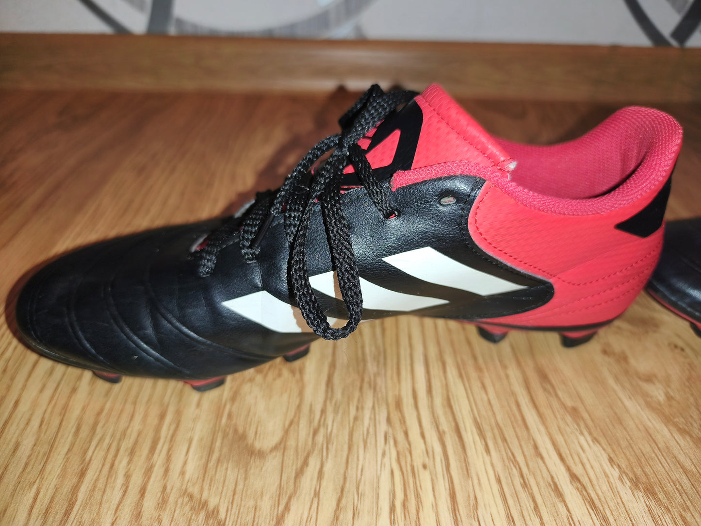 Adidas Copa 18.4 FxG Men's Soccer Cleats (Black/Red) – EUR 42 / UK 8