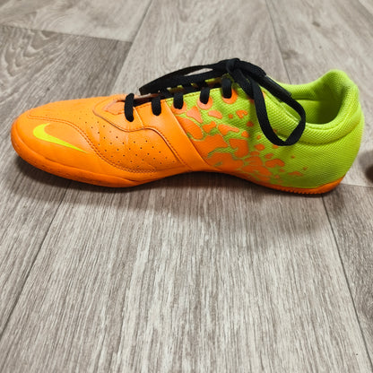 Nike 580454-807 Indoor Soccer Shoes Men Size US 8.5 EU 42 Orange Volt Black