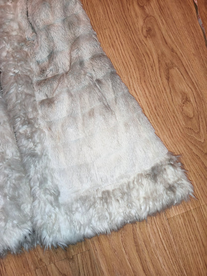 Vintage Fellymoon Tiered Faux Fur Hooded Vest - Alphabet Satin Lining (Size XXL)
