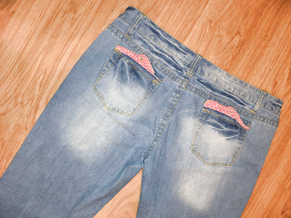 Vintage Denim Co. Light Wash Jean Shorts with Pink Polka Dot Trim – EUR 44 / UK 16