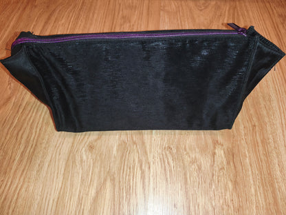 Authentic ghd Heat Resistant Hair Straightener Pouch / Cosmetic Travel Bag – Black & Purple