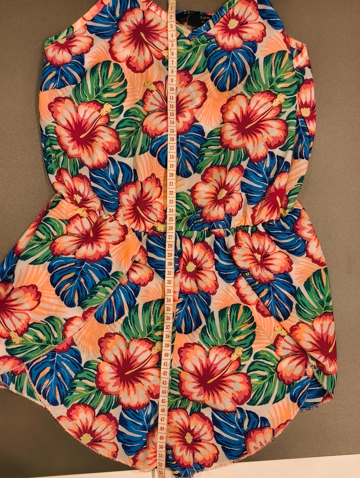 New Look 915 Generation Girls Tropical Hibiscus Floral Playsuit | Size 10–11Y (140–146 cm)