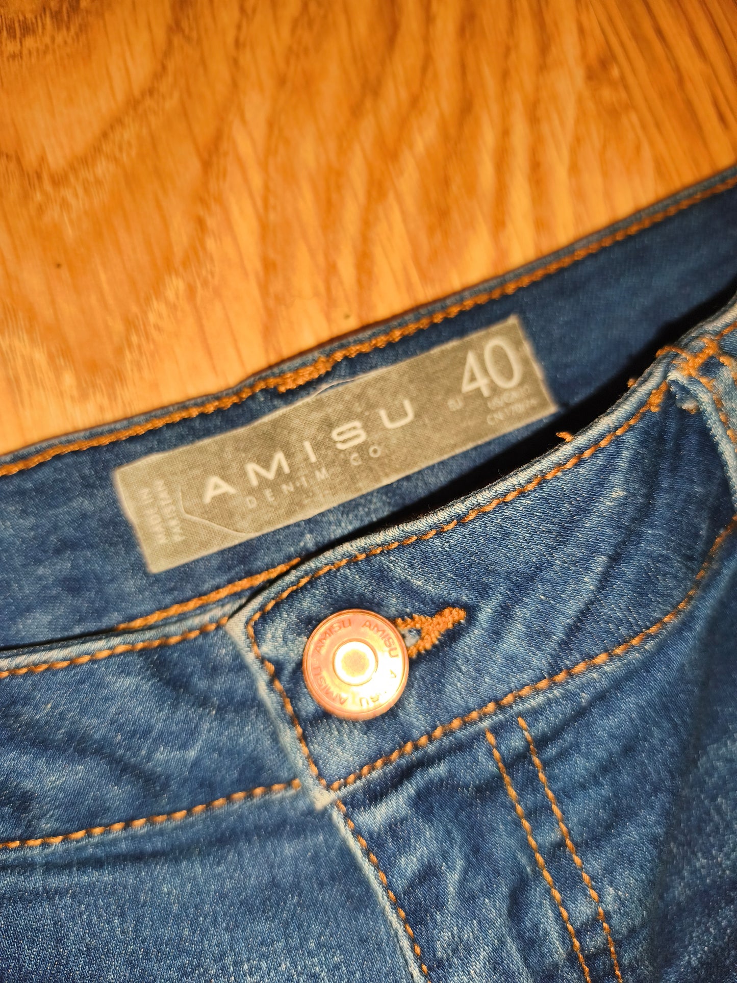 Amisu Denim Co. Women's Blue Denim Shorts – Folded Hem, Size 40 (EU)