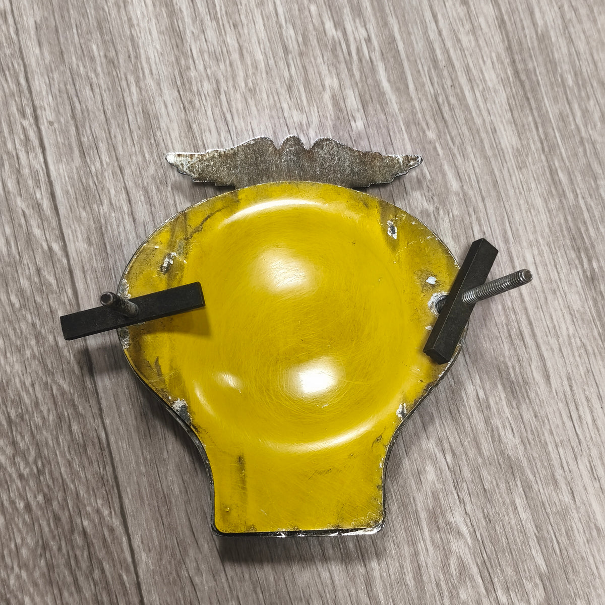 Vintage AA Automobile Association Car Grill Badge Stamped 0R86292 Chrome Yellow