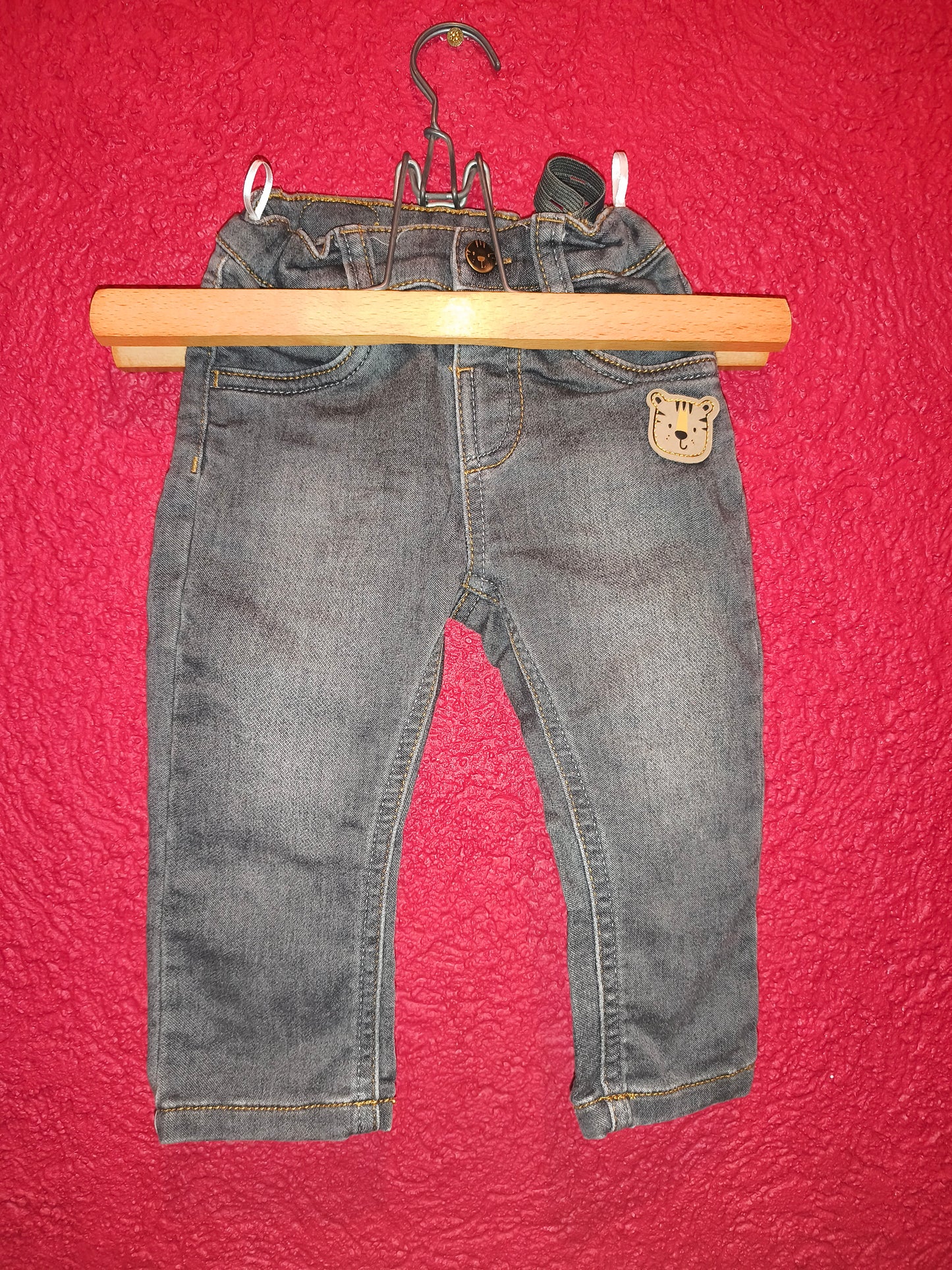 Baby Club C&A Grey Denim Jeans with Cute Tiger Patch – Size 80 (9-12 Months)