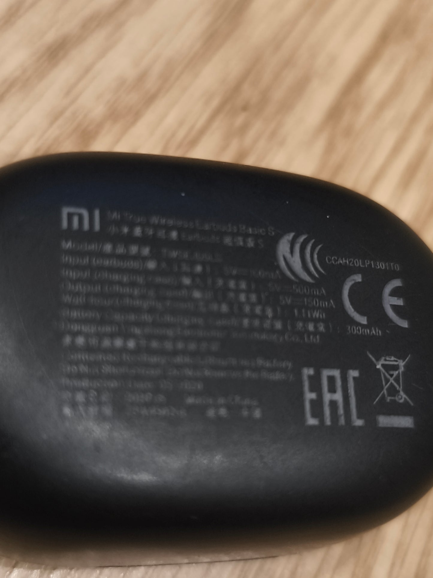 Xiaomi Mi True Wireless Earbuds Basic S – For Parts or Repair Only