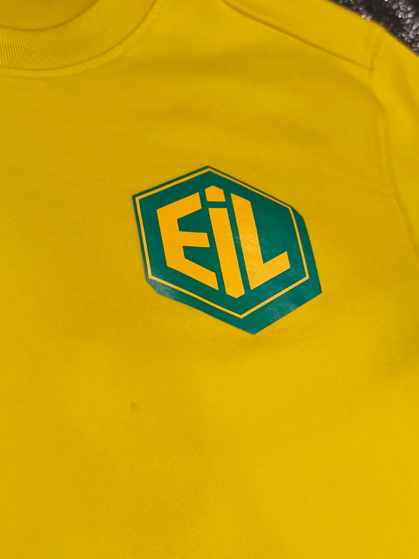 Nike Dri-FIT Mens Yellow EIL Crest Soccer Jersey Short Sleeve T-Shirt Size S #63