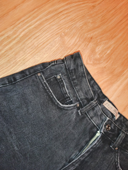 Denim Co. Women’s Black Distressed Denim Shorts – Raw Hem, Size 42 (EU)