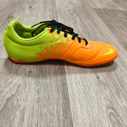 Nike 580454-807 Indoor Soccer Shoes Men Size US 8.5 EU 42 Orange Volt Black