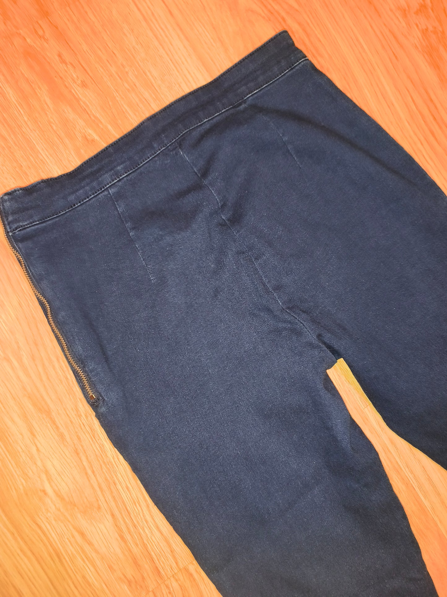 High-Waisted Indigo Blue Skinny Jeggings with Side Zipper – Size UK 10 / M