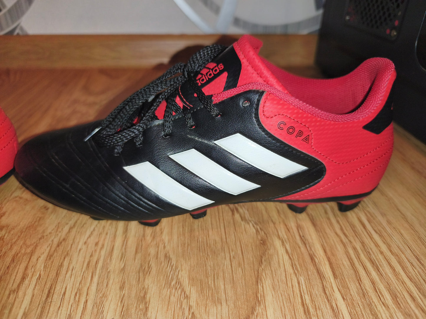 Adidas Copa 18.4 FxG Men's Soccer Cleats (Black/Red) – EUR 42 / UK 8