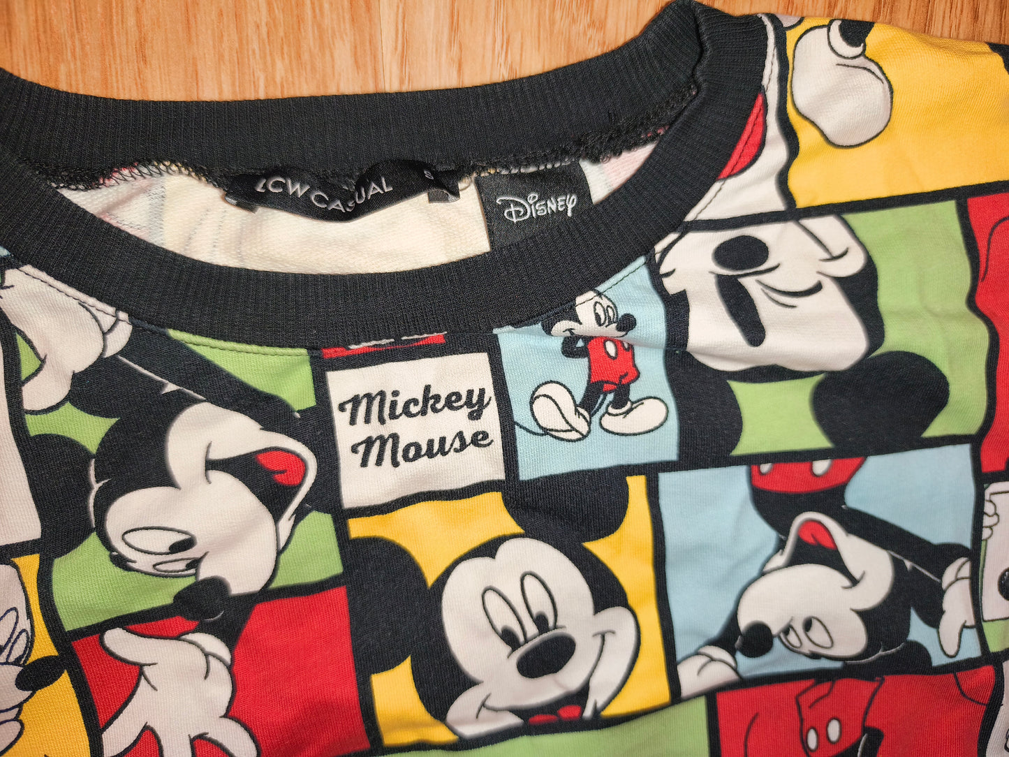LC Waikiki x Disney Comic Strip Mickey Mouse Sweatshirt - Retro Colorful (Size S)