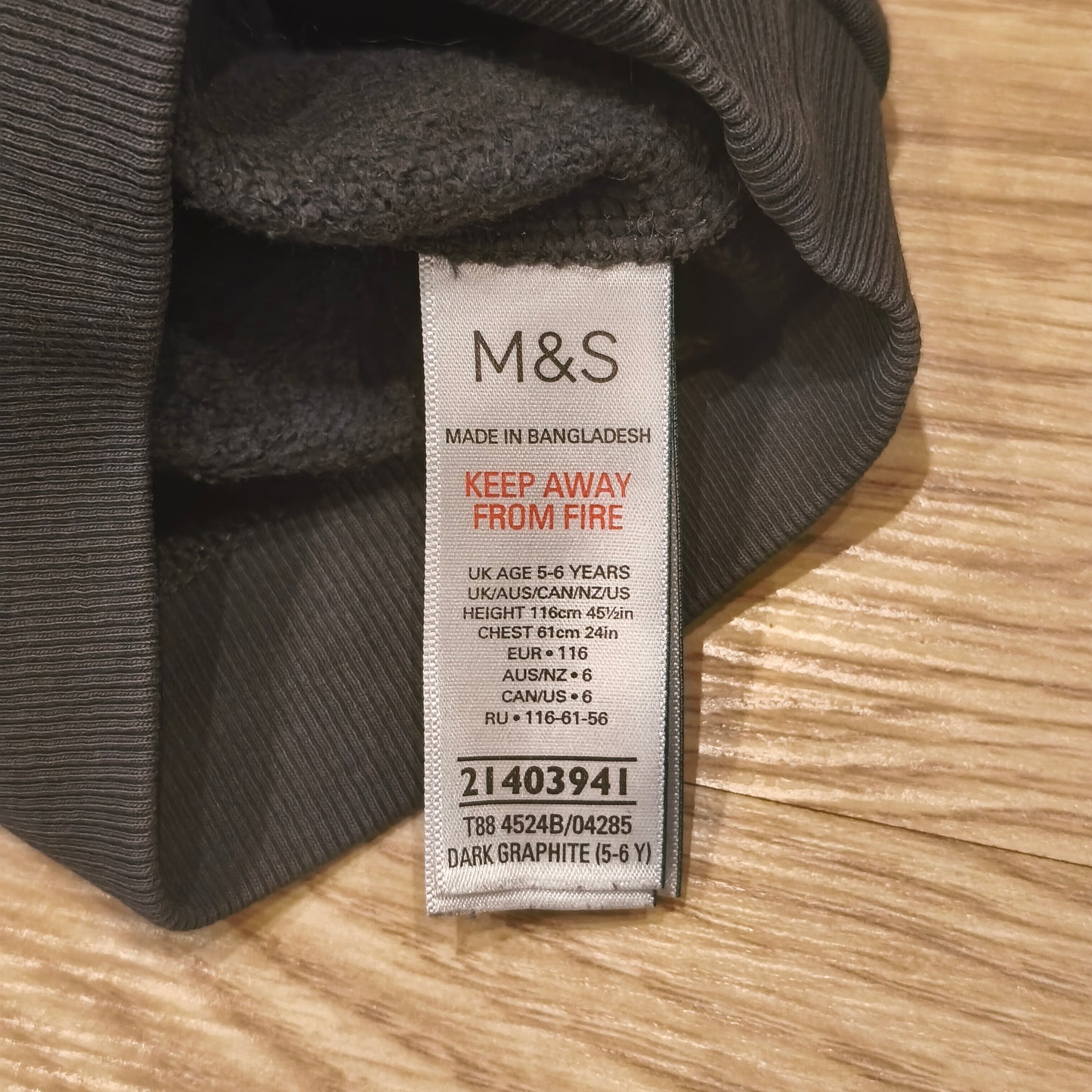 M&S Boys Star Print Sweatshirt Jumper Dark Graphite Age 5-6 Yrs 116cm Cotton