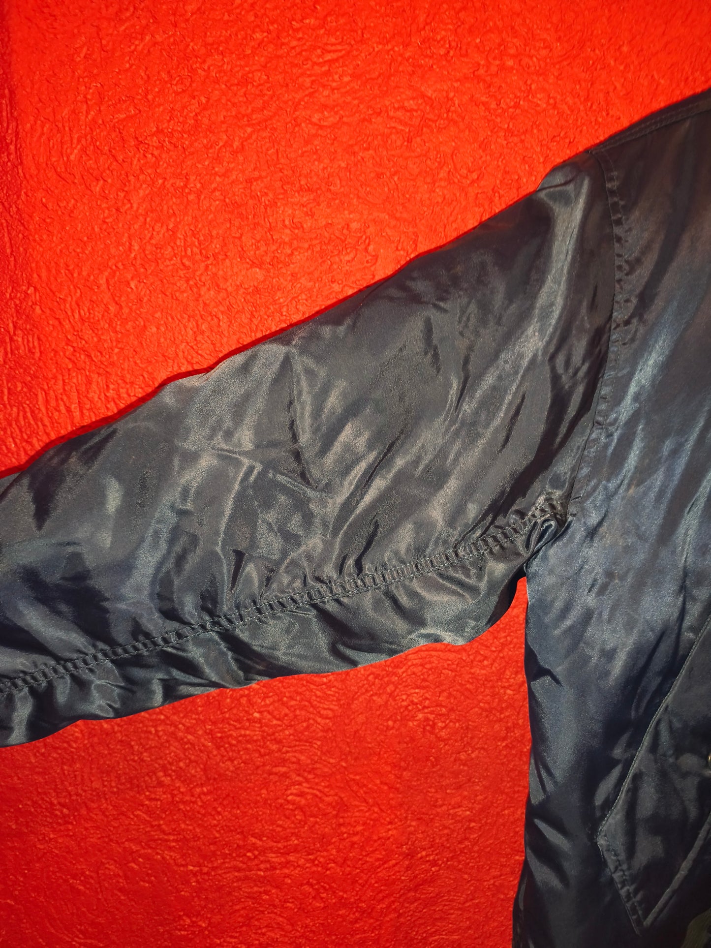 Classic 90s/Y2K bomber jacket featuring bold "Team Maximuscle" chest & back embroidery!