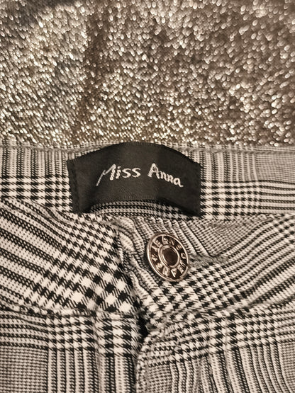 Miss Anna Glen Check Skinny Pants Black White Plaid Trousers Size 42 (US 10/12)