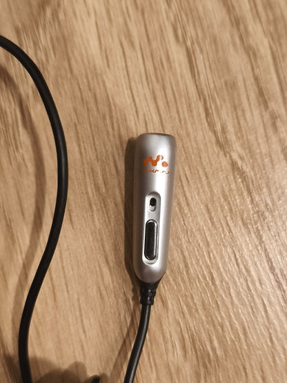 Vintage Sony Ericsson HPM-70 Walkman FastPort Adapter Cable - UNTESTED / PARTS