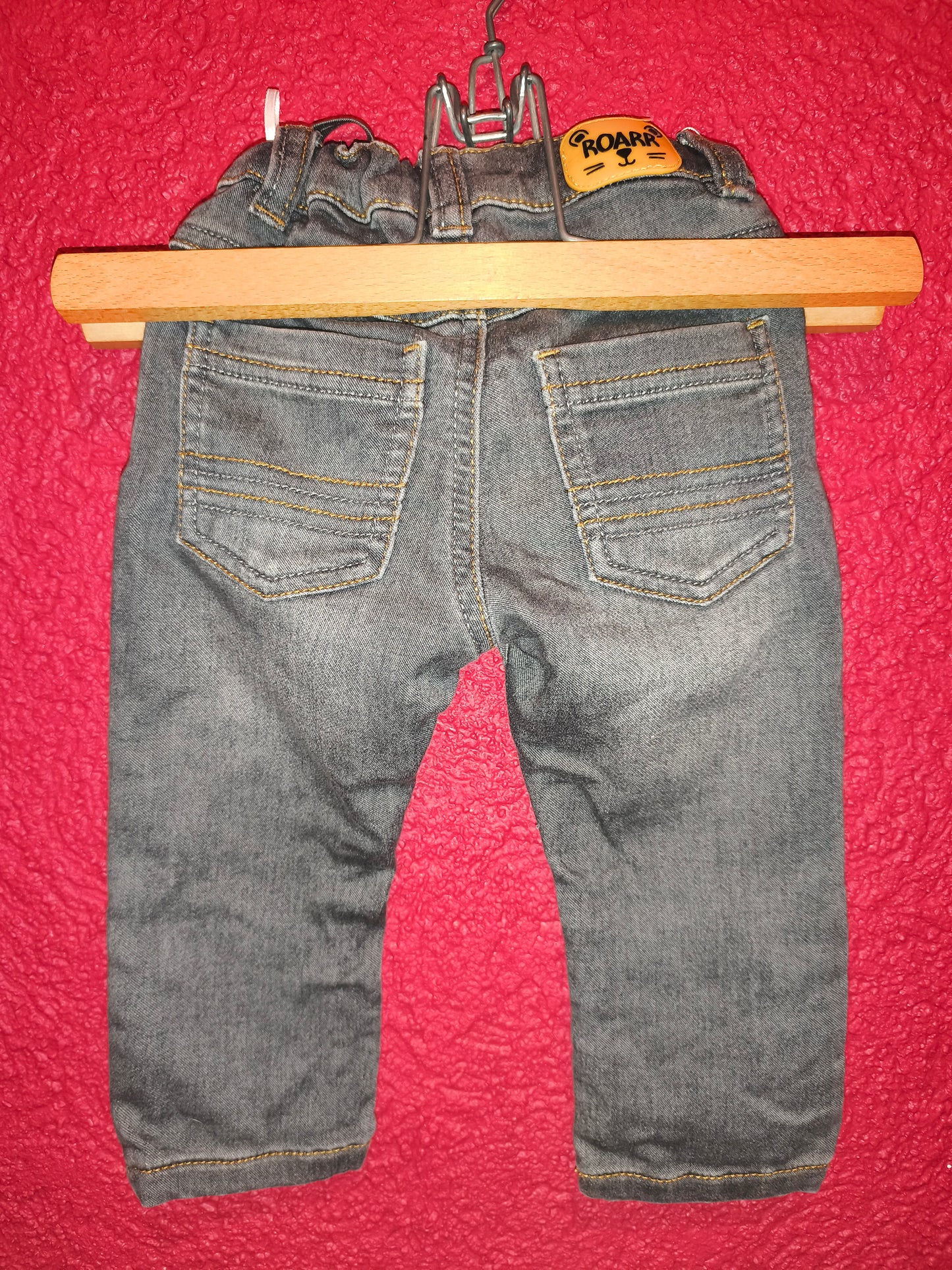 Baby Club C&A Grey Denim Jeans with Cute Tiger Patch – Size 80 (9-12 Months)