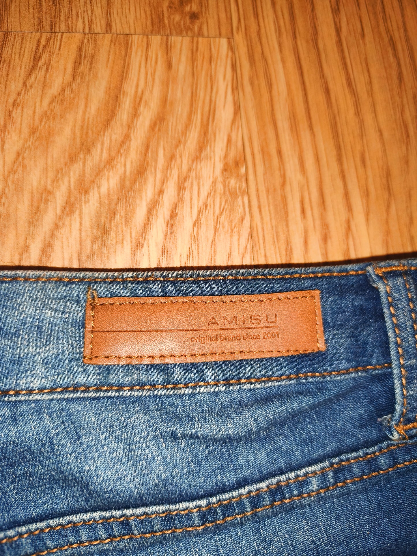 Amisu Denim Co. Women's Blue Denim Shorts – Folded Hem, Size 40 (EU)