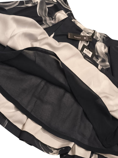 Y.A.S Dark Smokey Skirt Black White Abstract Print Pleated Mini Skirt Size EU 40