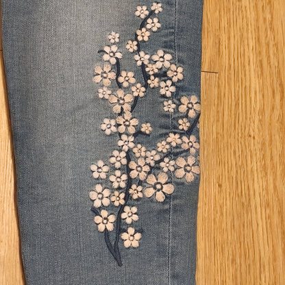 F&F Women Floral Embroidered Jeans Blue Stretch Skinny Raw Hem UK 10 US 6 EUR 38