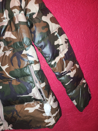 Monte Cervino Women's Camouflage Lightweight Puffer Jacket – Size M (NWT)