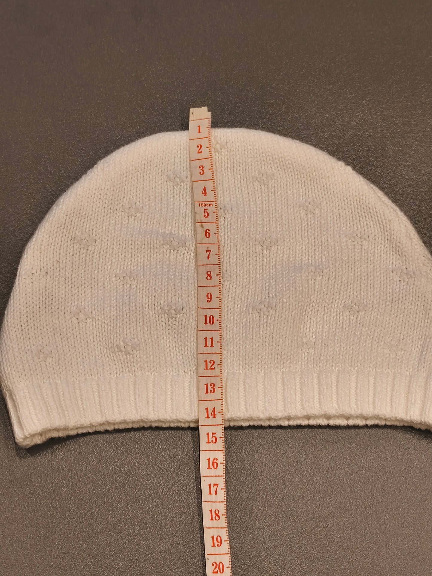 Little Nutmeg Unisex White Knit Pointelle Baby Beanie Hat – 0-3 Months (62 cm)