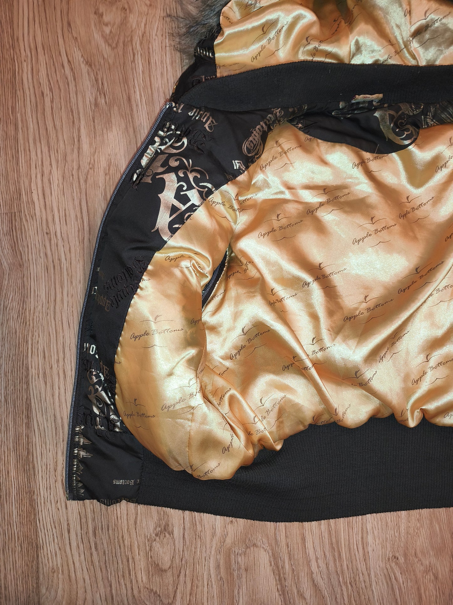 Rare VTG Apple Bottoms Real Down Puffer Vest Black Gold Satin McBling Hooded M