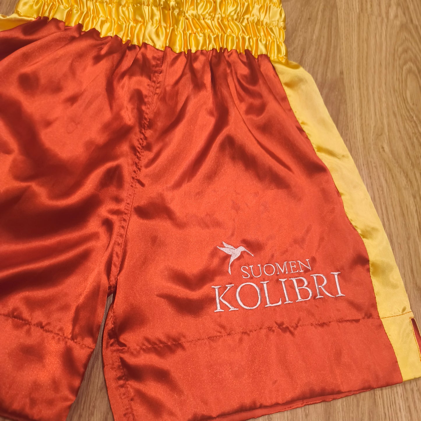 Fairtex Muay Thai Shorts Red Yellow Satin Boxing Kickboxing Trunks Size S