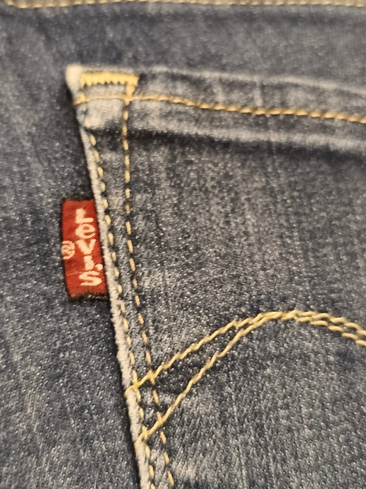 Levi's Demi Curve Skinny Jeans Women’s 26x32 Dark Wash Indigo Stretch Denim