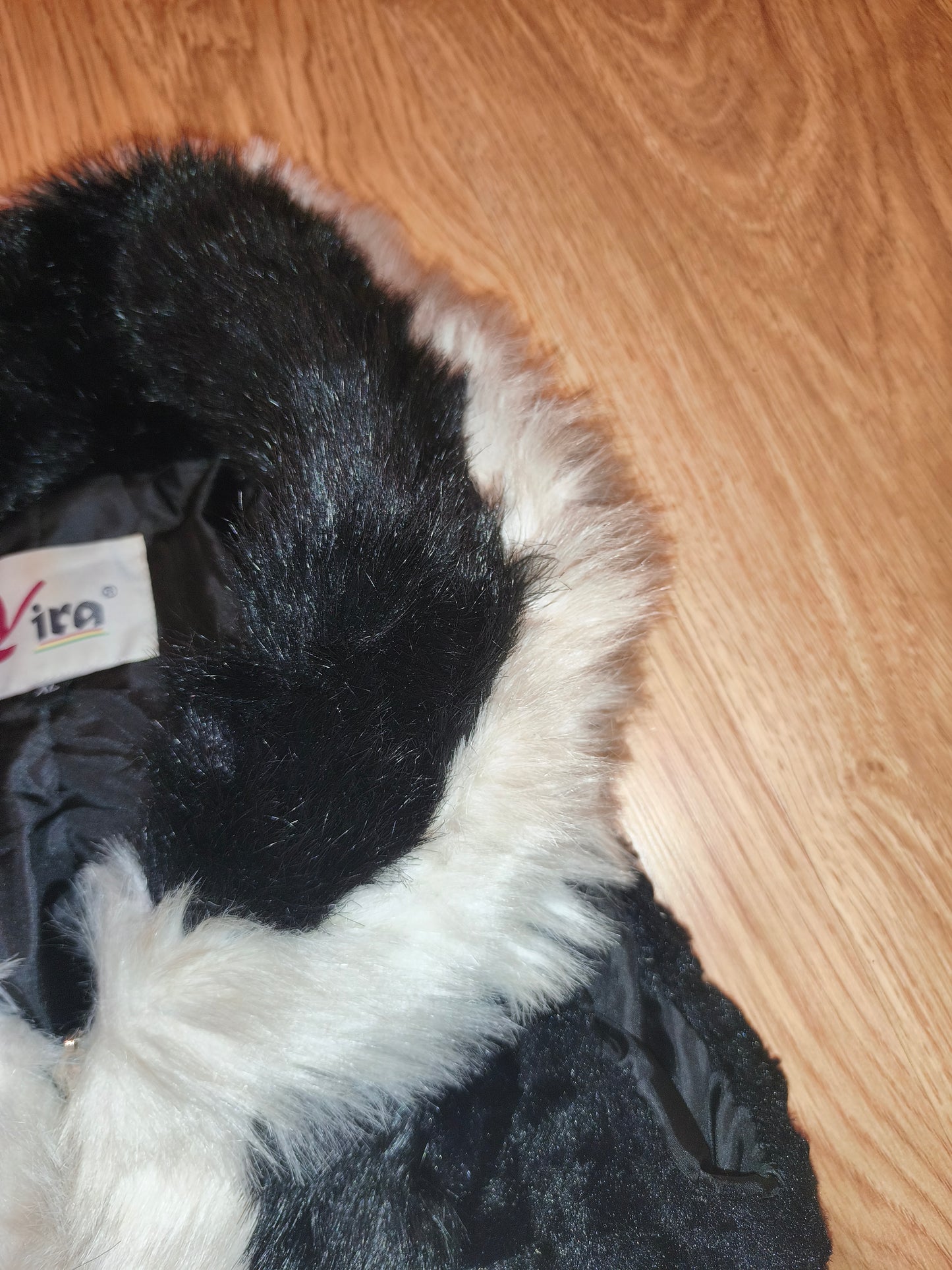 Vira Luxury Hooded Faux Fur Vest – Black & White Contrast Gilet (Size XL, Fits M/L)