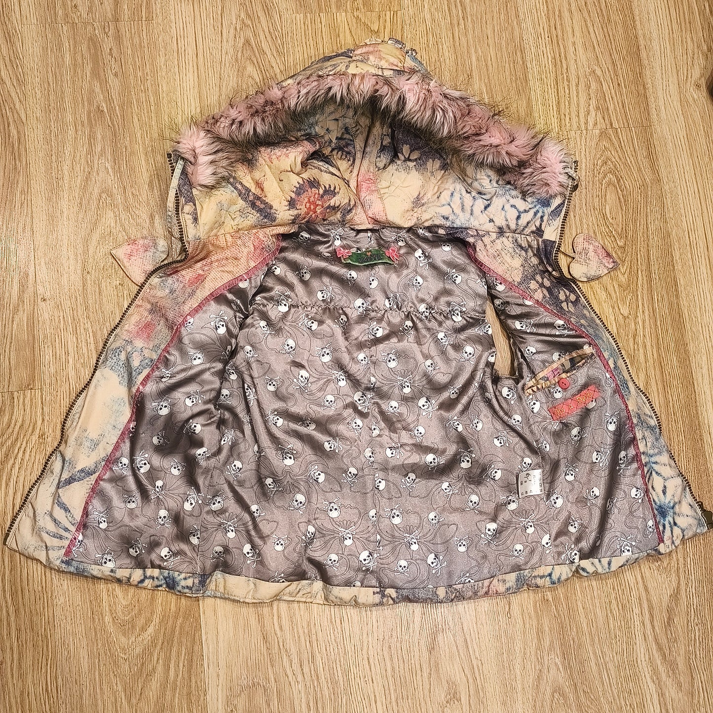 DAITE Womens Hooded Puffer Vest Faux Fur Trim Floral Skull Y2K Size UK 12 EU 38