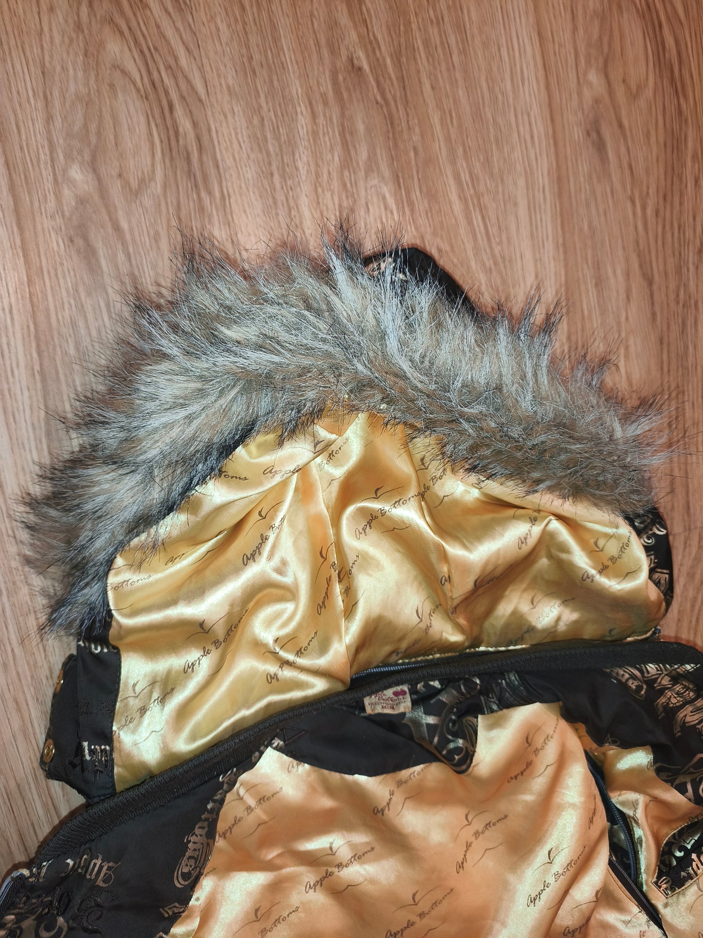 Rare VTG Apple Bottoms Real Down Puffer Vest Black Gold Satin McBling Hooded M
