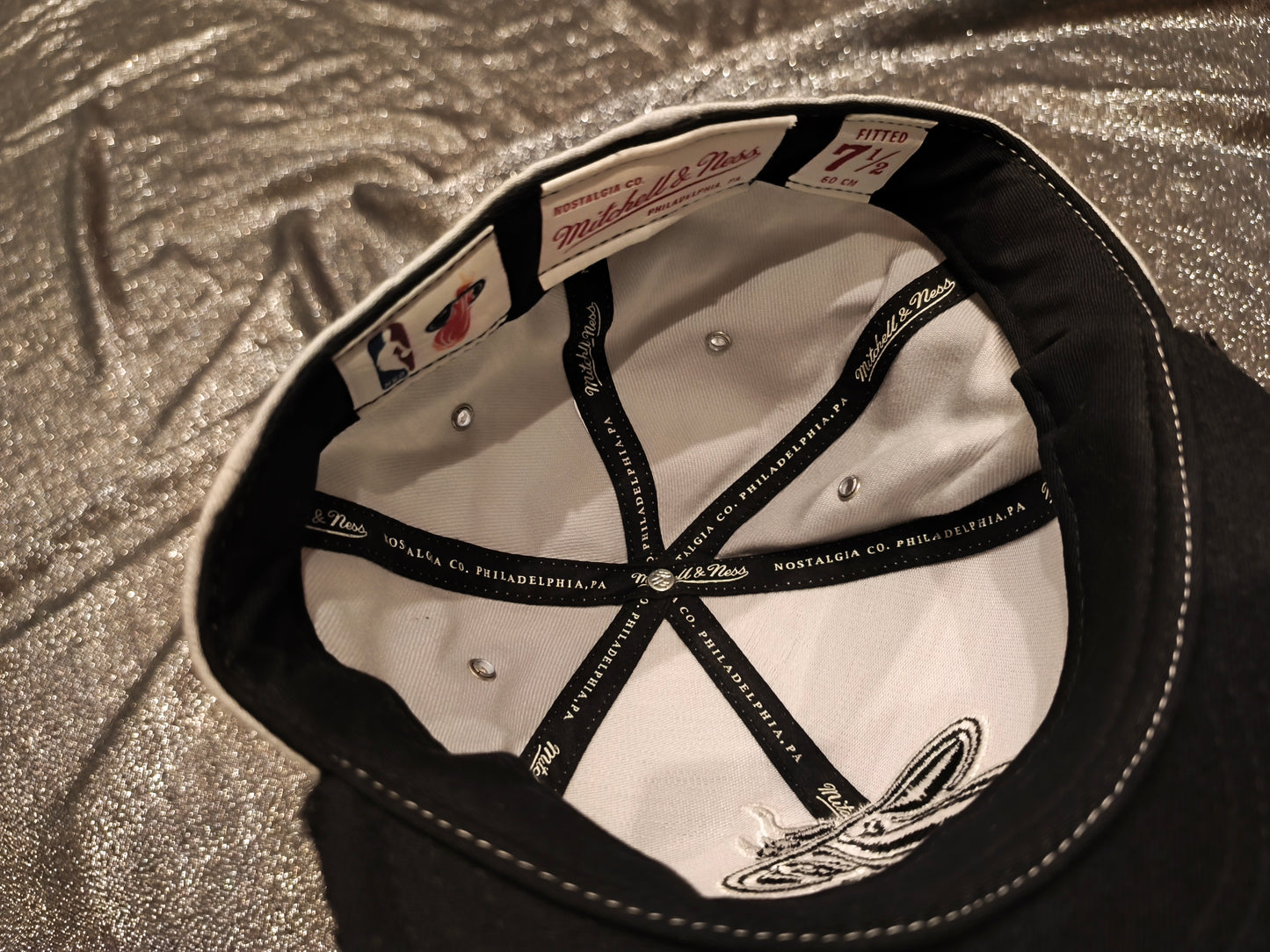 Miami Heat Mitchell Ness Fitted Hat 7 1/2 Gray Black Wool Blend NBA Cap Vintage