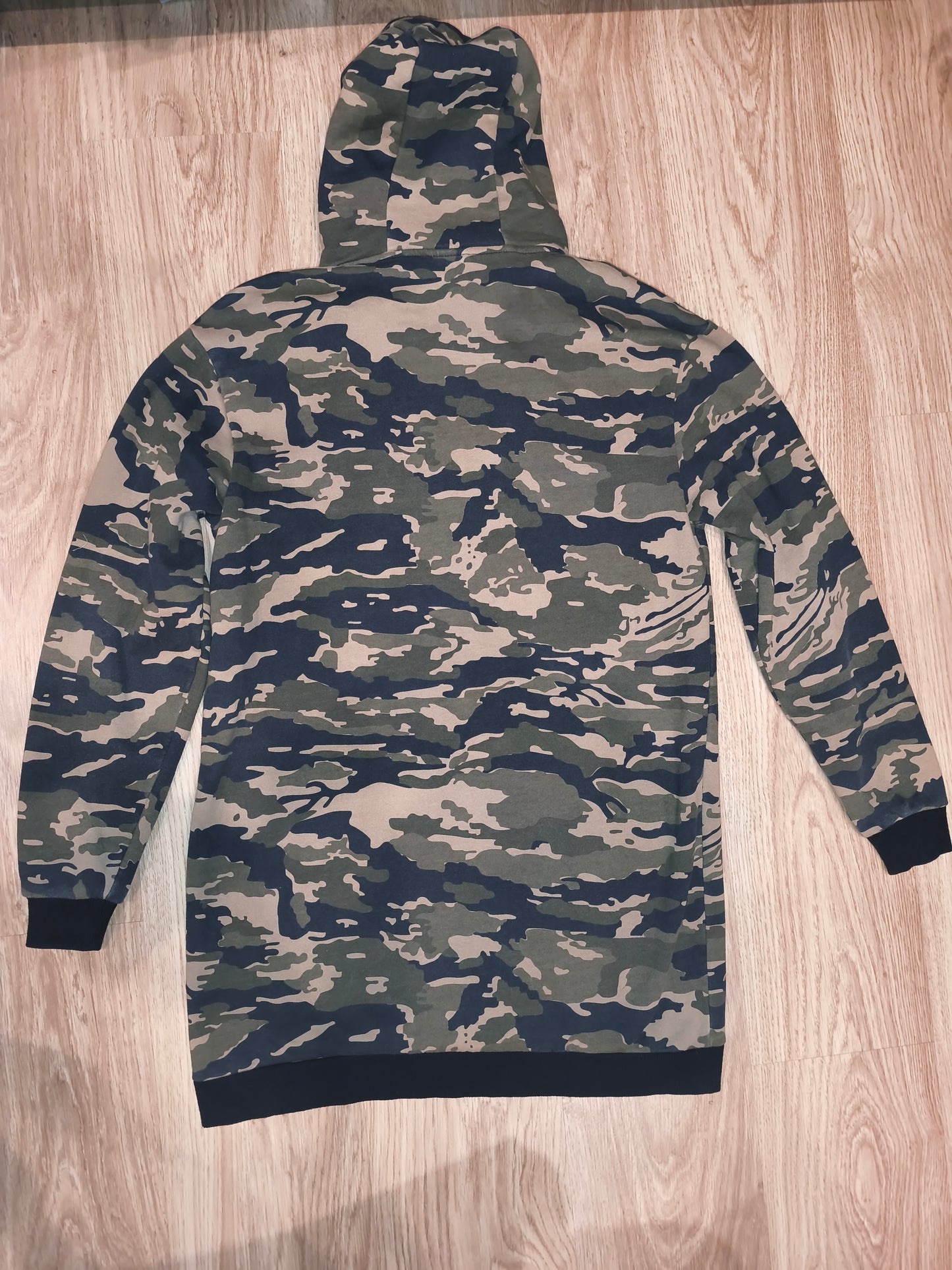 Ellesse Maroo Camo Longline Hoodie – Tiger Camouflage – Unisex Fits M (Tagged Women's S / UK 8)