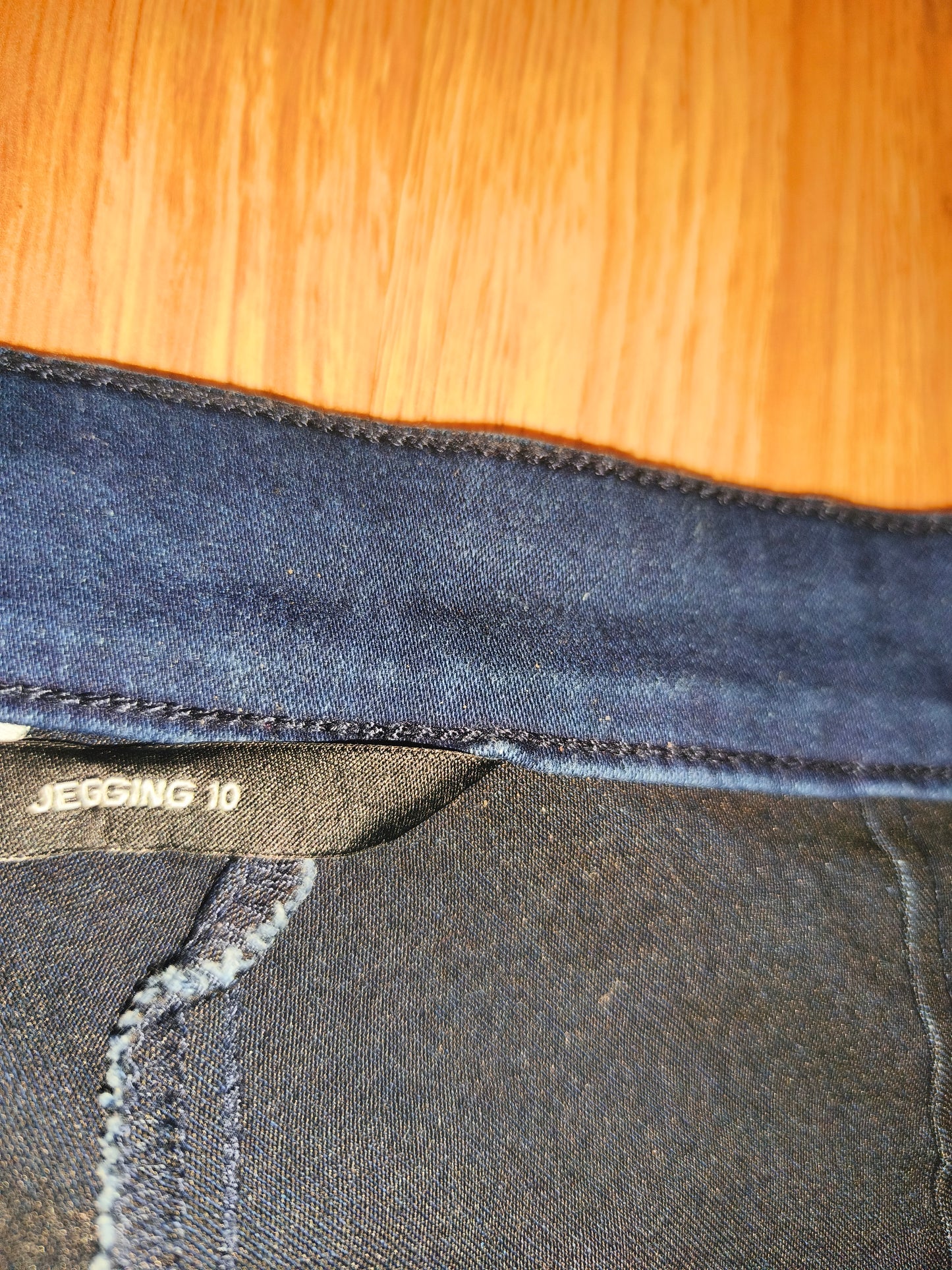 High-Waisted Indigo Blue Skinny Jeggings with Side Zipper – Size UK 10 / M