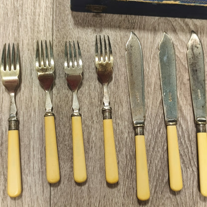 Vintage EPNS Silver Plated Fish Cutlery Set 6 Knives 6 Forks Cased 1939 Gift