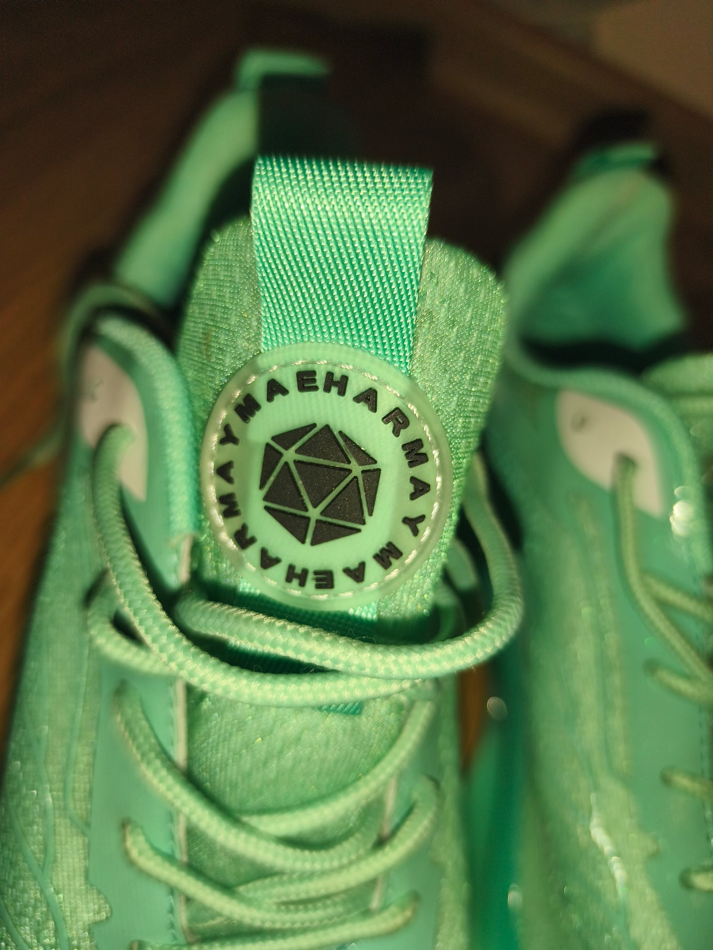 Mint Green Lightweight Breathable Running Shoes / Sneakers – Size EU 43