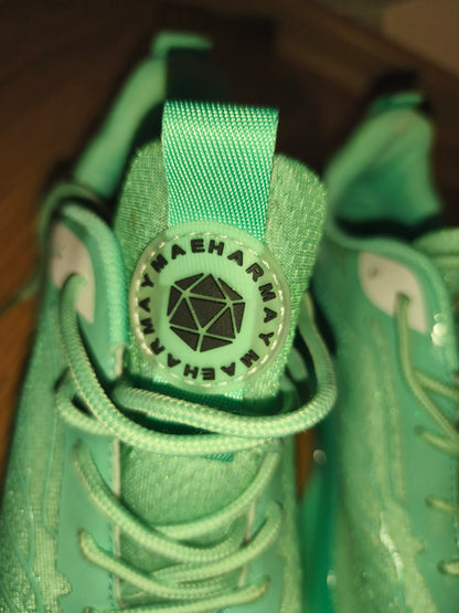 Mint Green Lightweight Breathable Running Shoes / Sneakers – Size EU 43