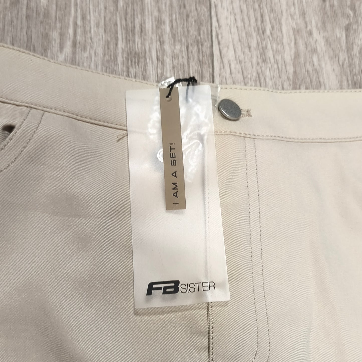 FB Sister Womens Beige Cargo Mini Skirt NWT Size S Elastic Waist Utility Y2K