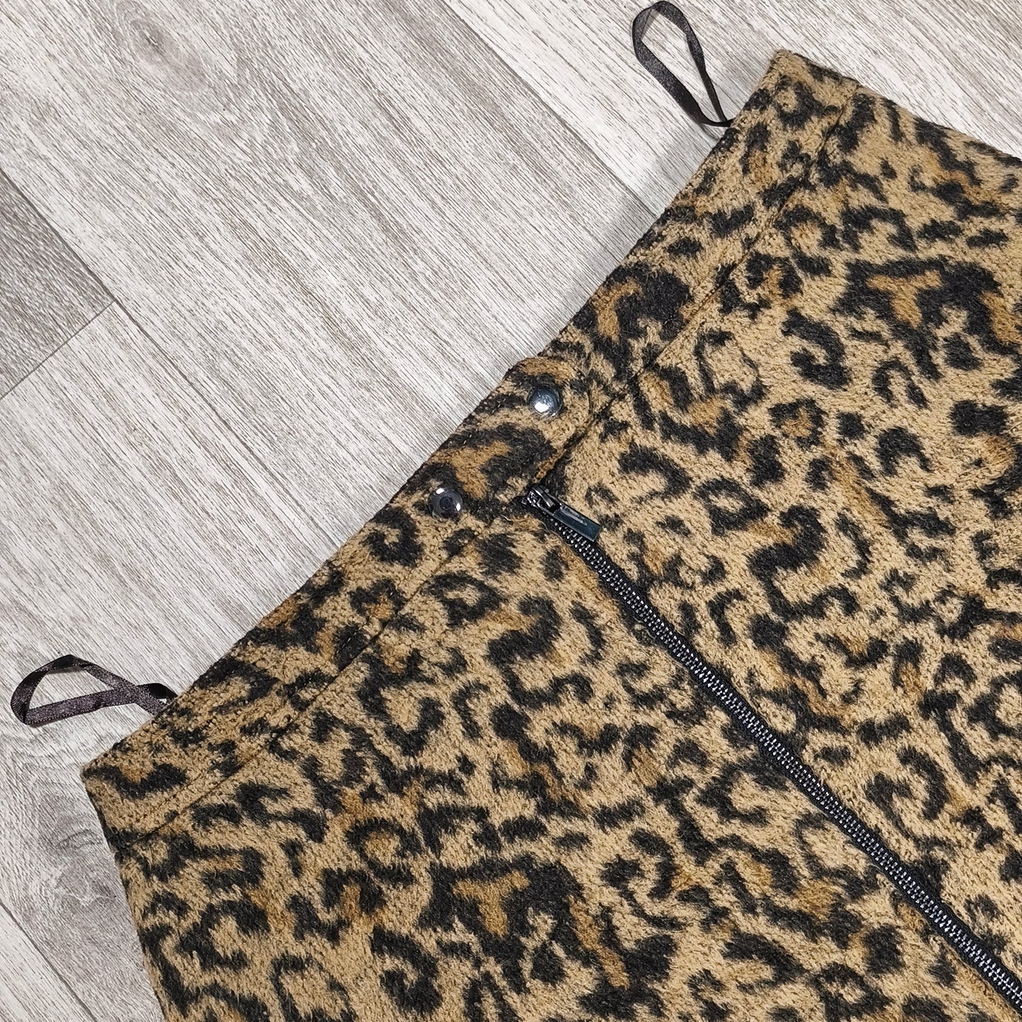 Next Women Animal Leopard Print Textured Mini Skirt Full Front Zip UK 14 EUR 42