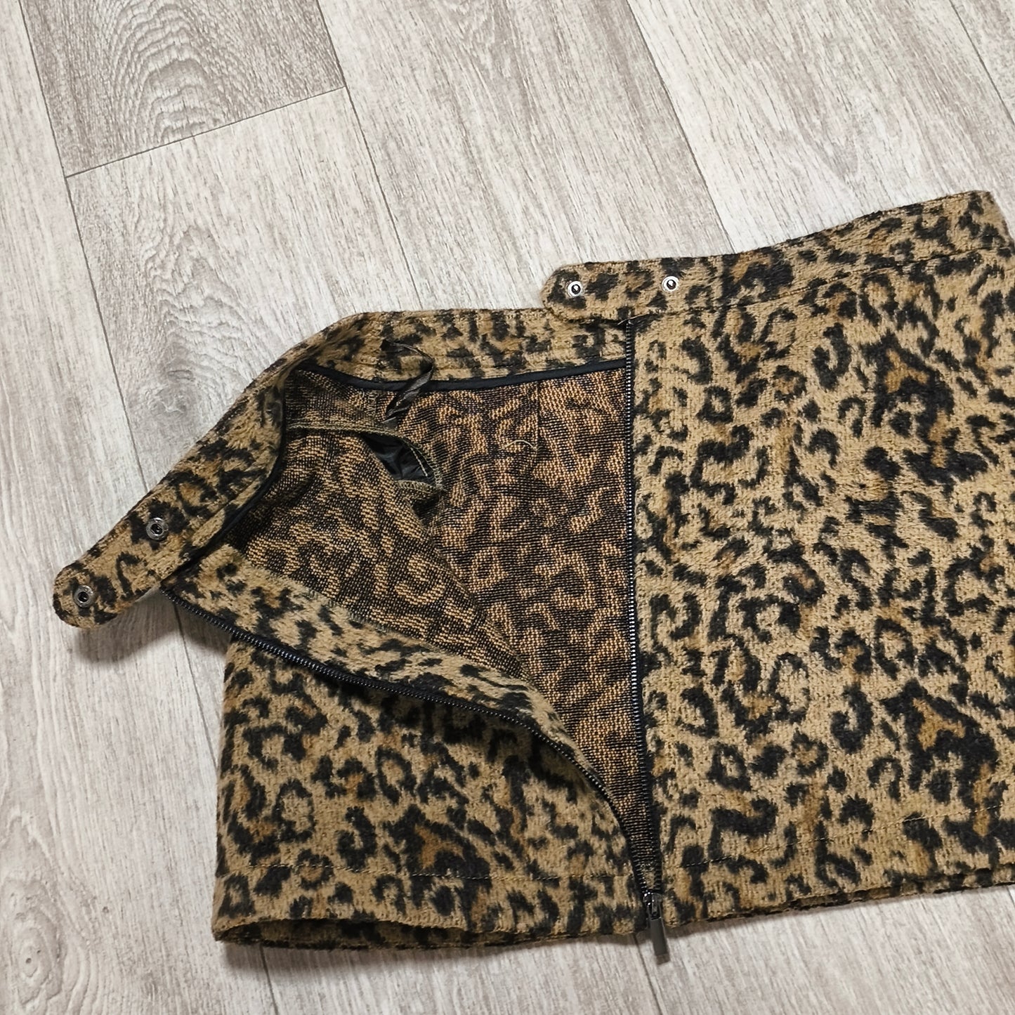 Next Women Animal Leopard Print Textured Mini Skirt Full Front Zip UK 14 EUR 42