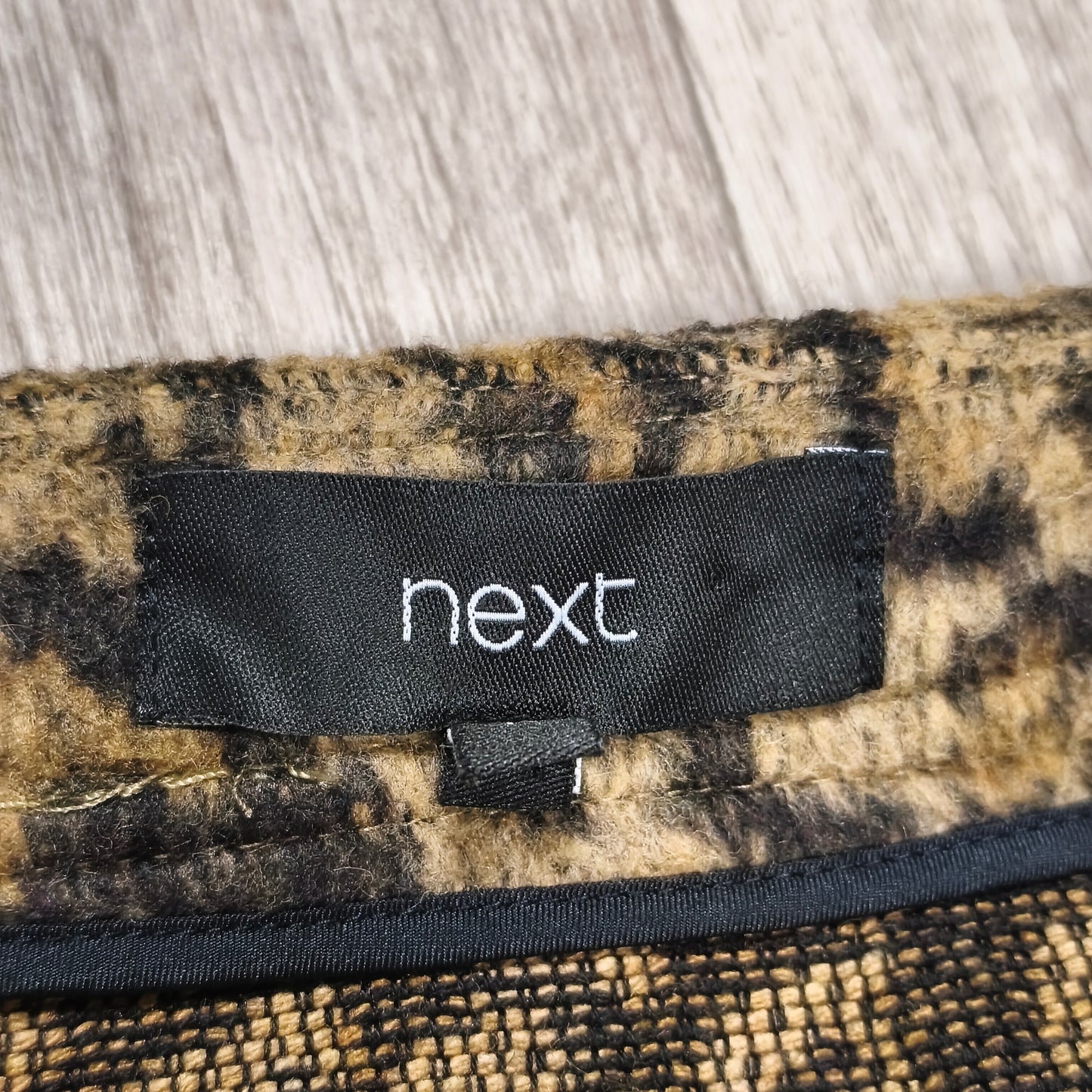 Next Women Animal Leopard Print Textured Mini Skirt Full Front Zip UK 14 EUR 42