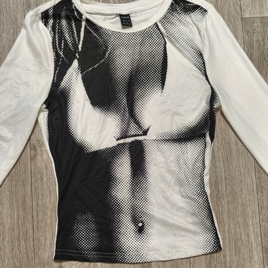 SHEIN Black White Graphic Long Sleeve Top Womens XS 34