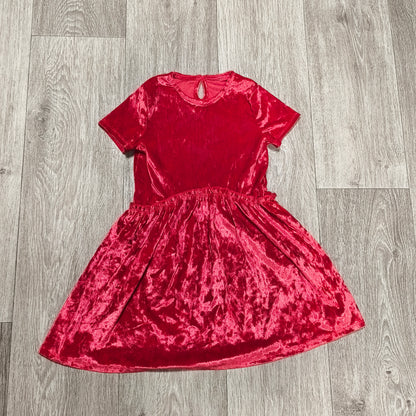 Girls Red Velvet Dress Short Sleeve Holiday Party Size 122