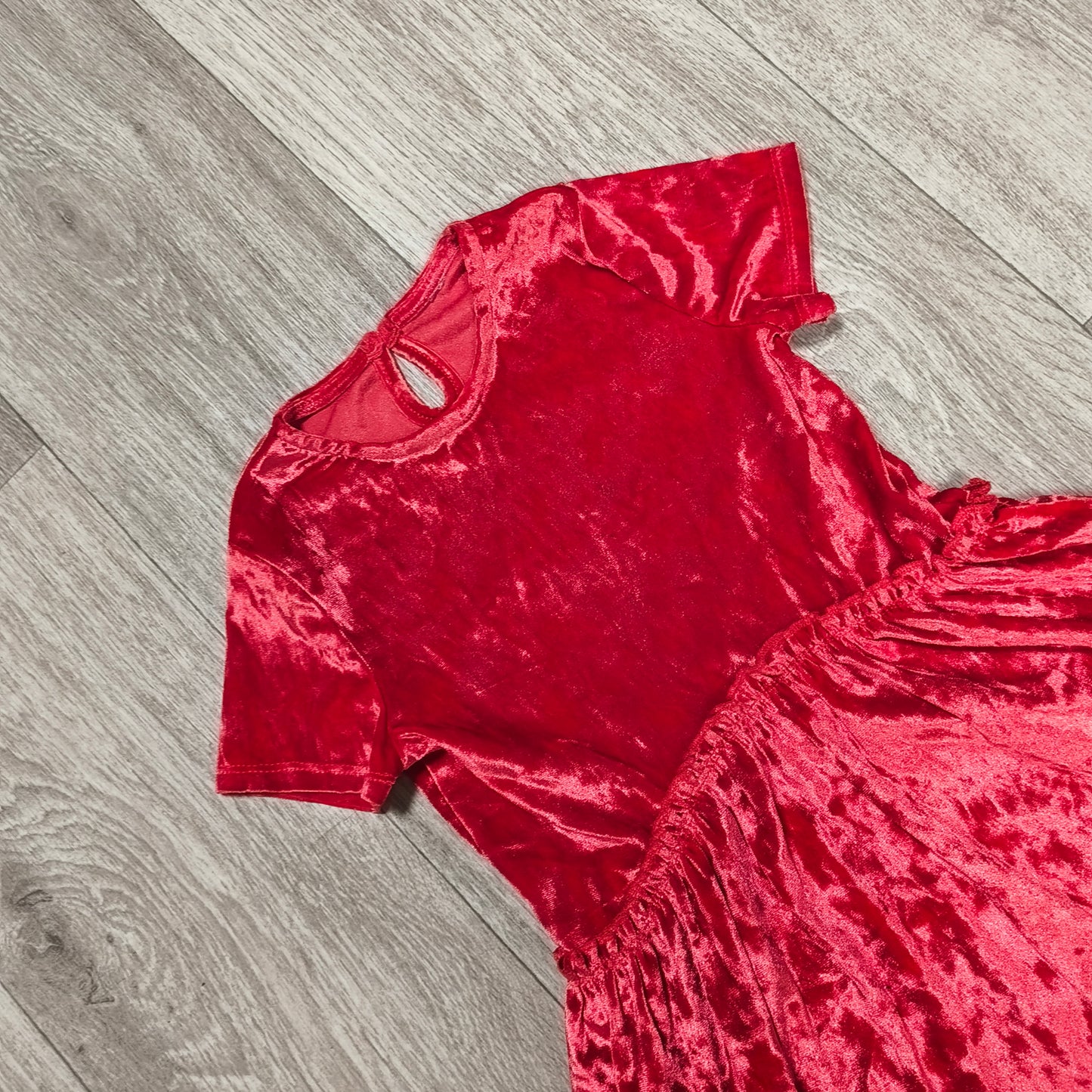 Girls Red Velvet Dress Short Sleeve Holiday Party Size 122