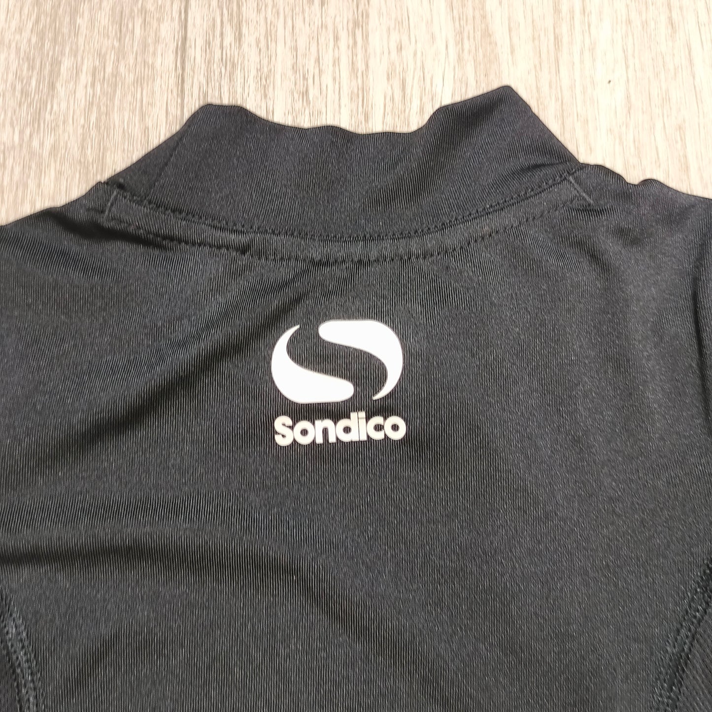 Sondico Base Layer Top Black Boys 3-4 Years 98-104cm Long Sleeve Compression