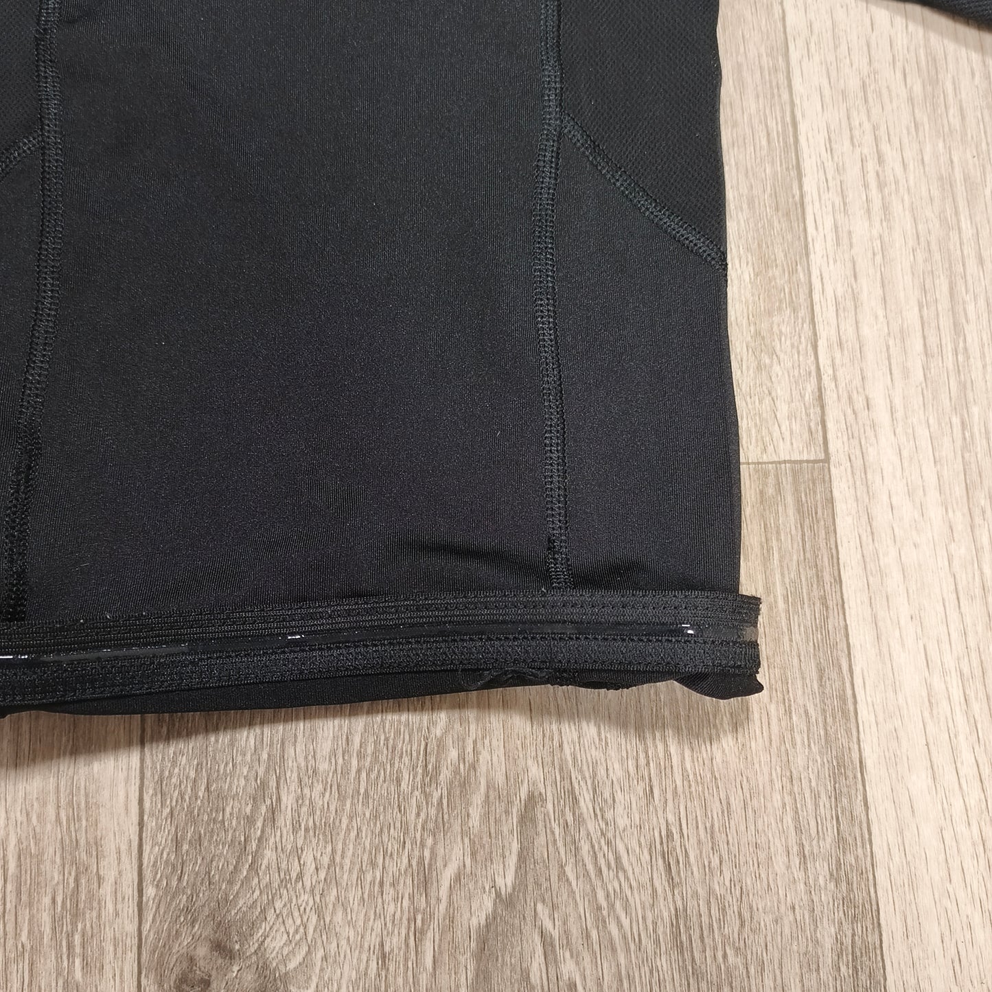 Sondico Base Layer Top Black Boys 3-4 Years 98-104cm Long Sleeve Compression