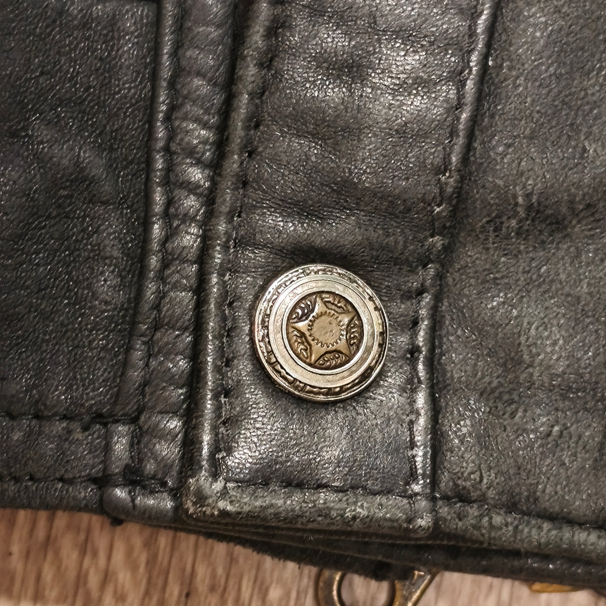 Vintage Black Leather Bomber Jacket Egyptian Art Lining Size 52