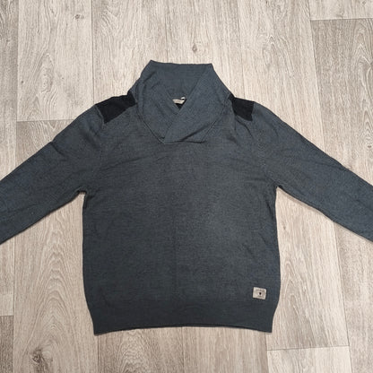 GUESS Men's Gray Wool Blend Shawl Collar Pullover Sweater Size M Patch Logo