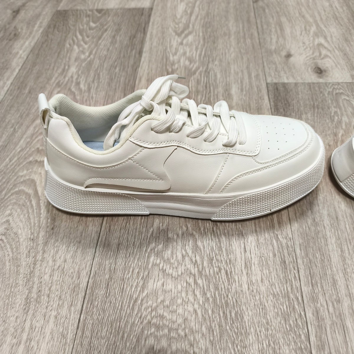 Raybestos European Style White Chunky Platform Low Top Sneakers Shoes Size EU 44